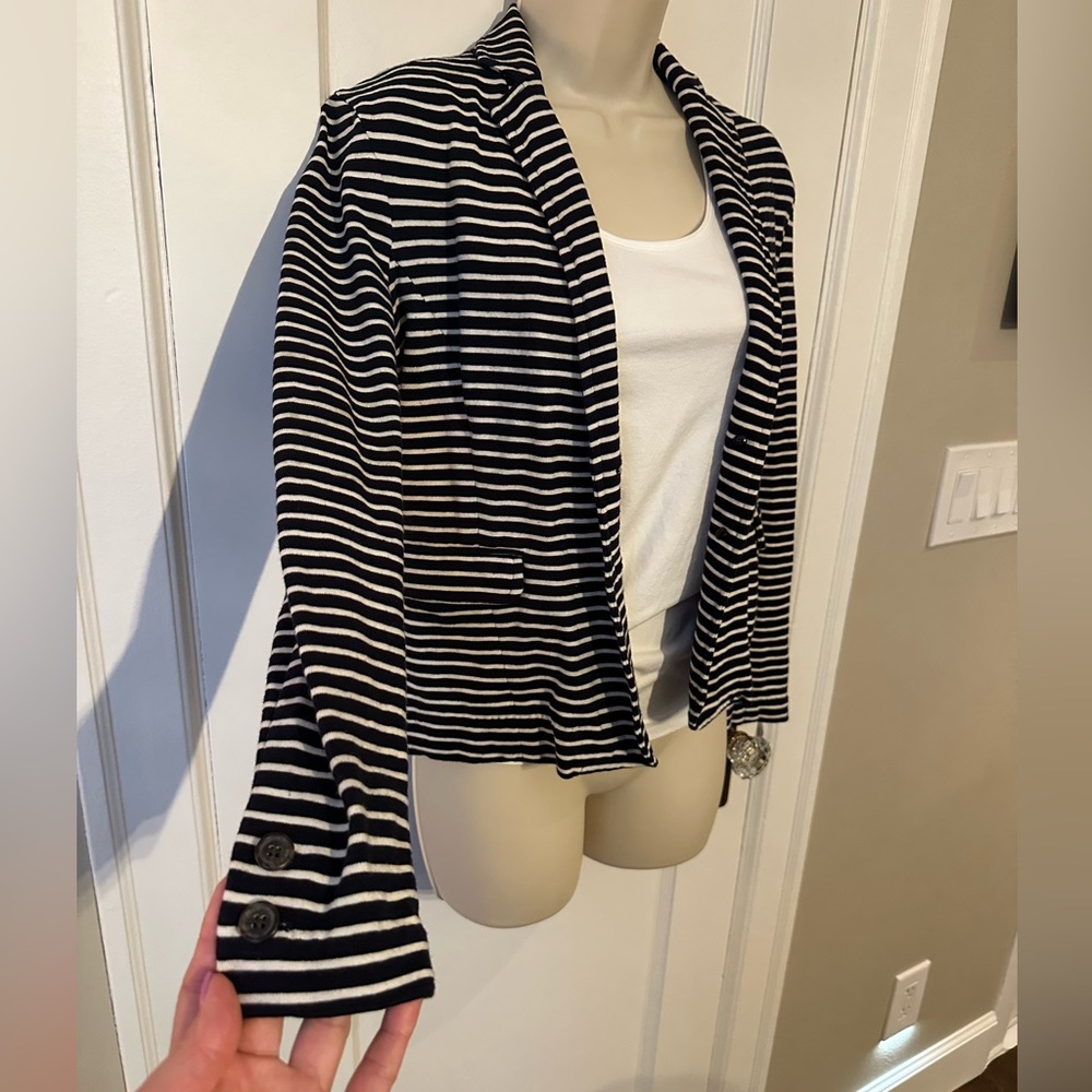 EUC Women’s J Crew Navy/White Stripe Cotton Blazer